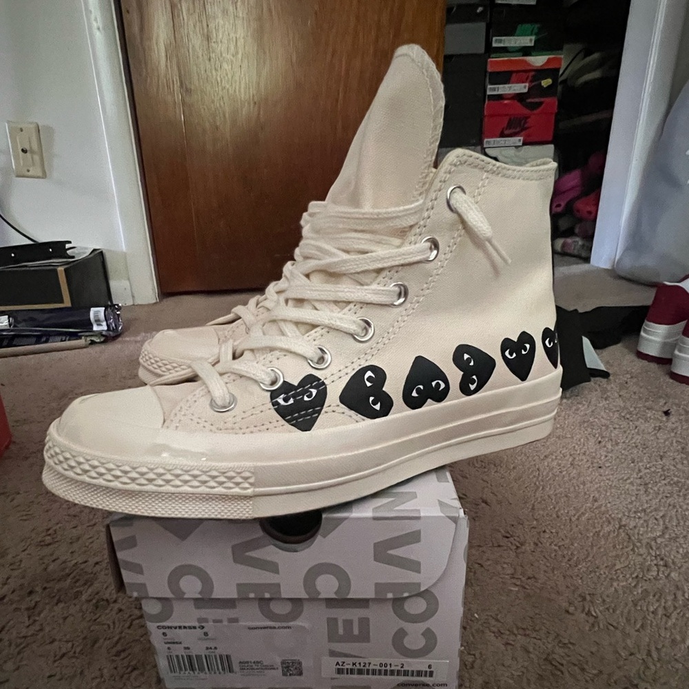 Converse CDG with Black Hearts